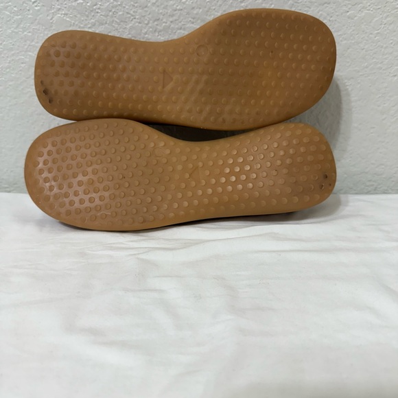 Brighton Erin Red Leather Mules size 8 - Picture 6 of 12